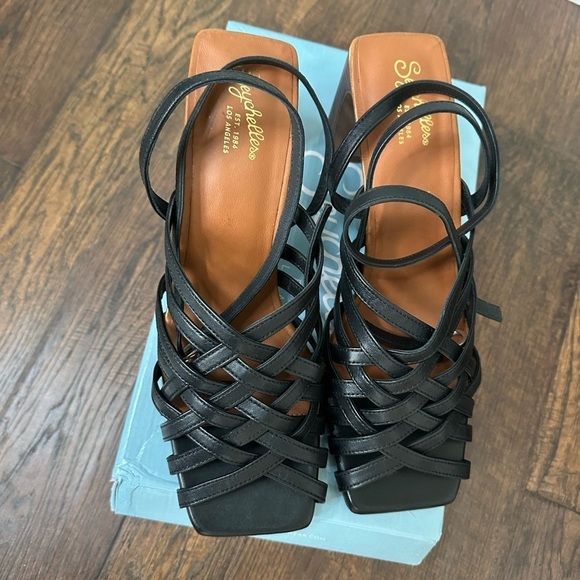 Seychelles | Charter - Picture 9 of 11